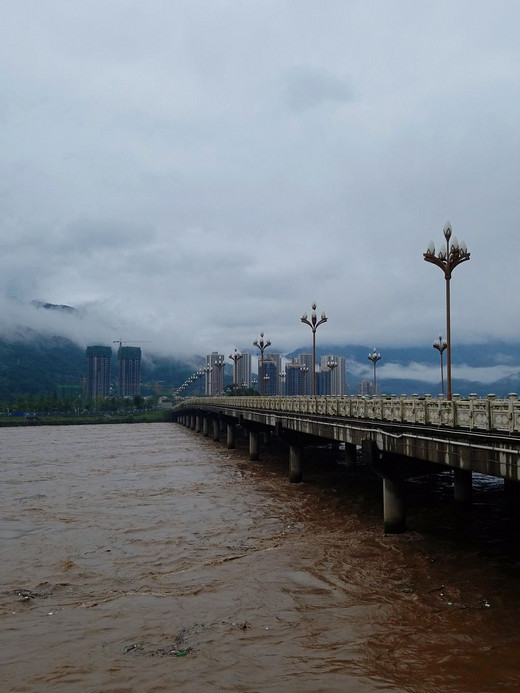 挺近川渝大地-塔公,雅安