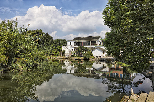 常熟这座被螃蟹包围的村庄，已是秋光映芦荡-沙家浜景区