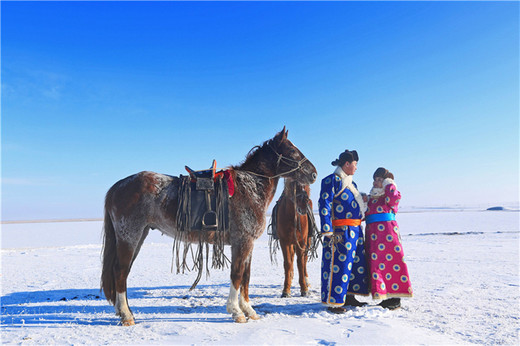 冬天去呼伦贝尔看雪体验冰雪那达慕中国冷极根河4日冰雪体验之旅